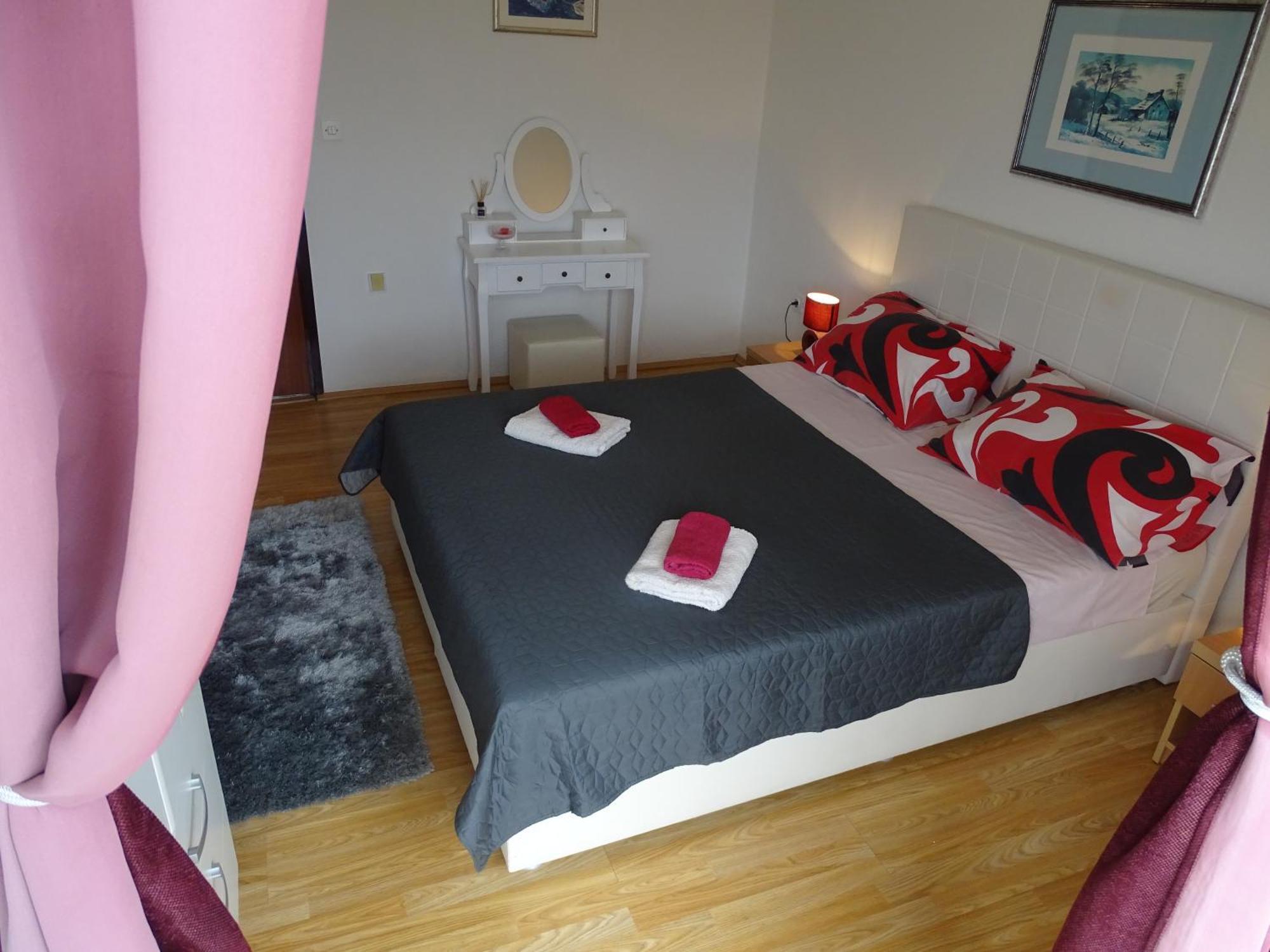 Apartments Sime Dinjiška 外观 照片
