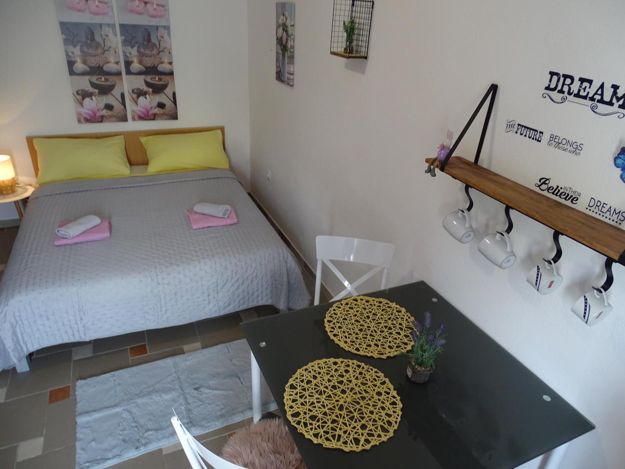 Apartments Sime Dinjiška 外观 照片